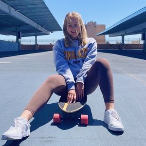 Meet your Posher, Kara